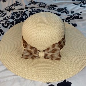 Beach hat